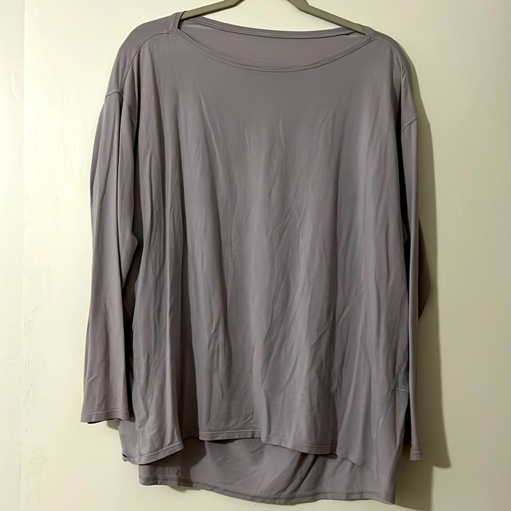 Lululemon Shirt 👚💜